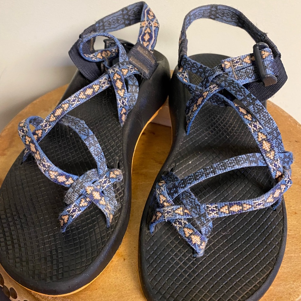 Chacos Womens sz 8 sandals